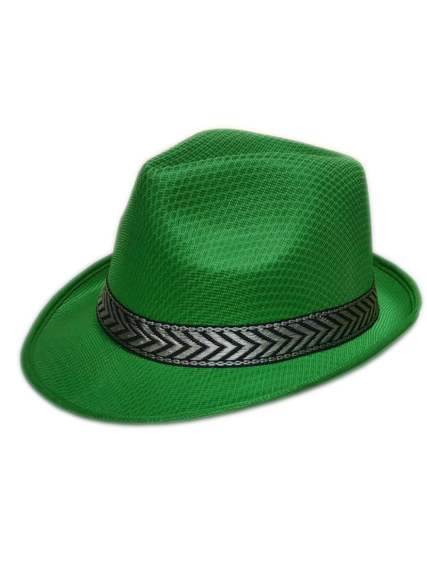 Chapeau vert élégant